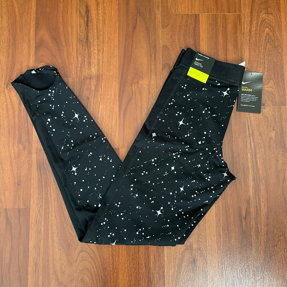 NWT Nike pro leggings